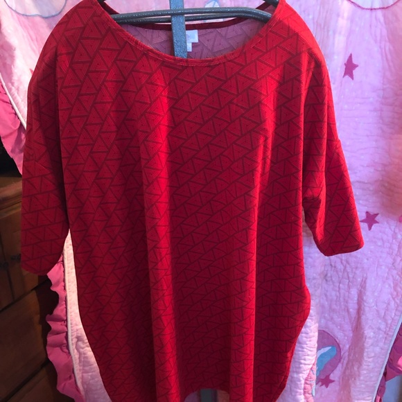 LuLaRoe XL Irma Red - Picture 1 of 3